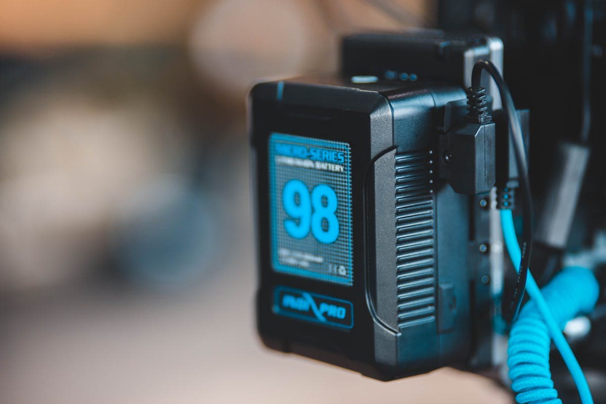 Digitaal display van een batterij met oplaadpercentage